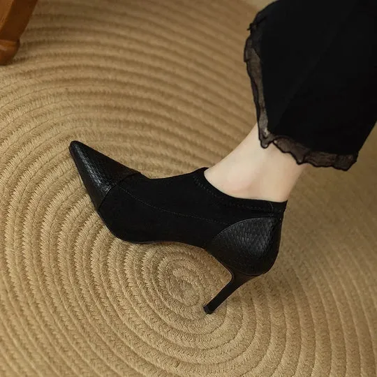 Leder Pumps mit spitzer Zehenpartie und Stiletto Absatz - Image 3